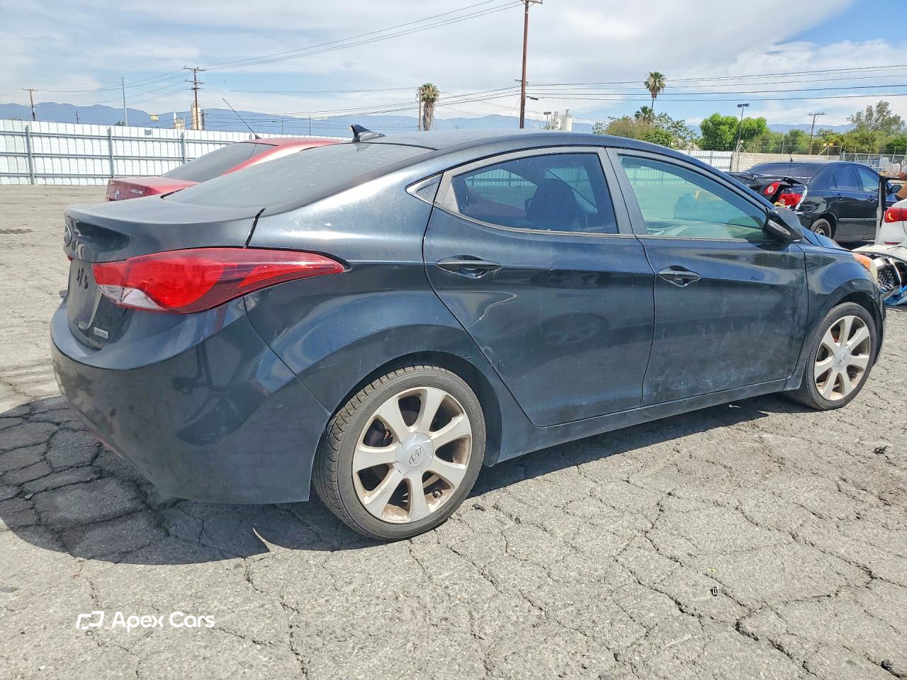 Hyundai Elantra 2012