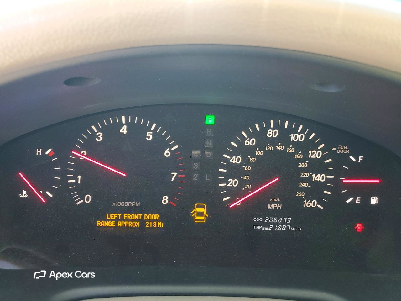 Lexus LS 2001