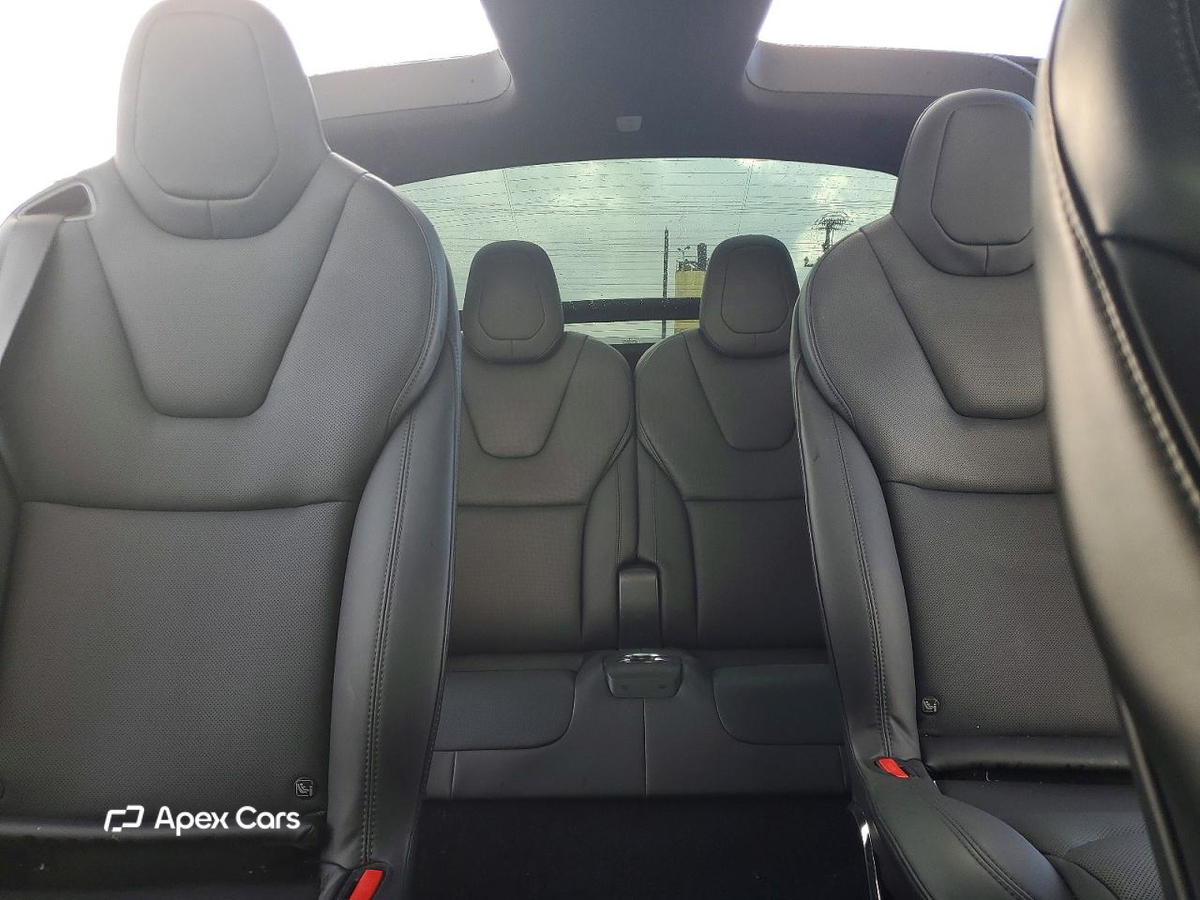 Tesla Model X 2023