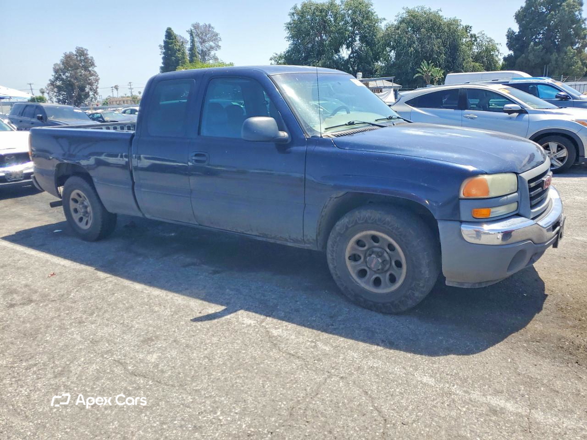 GMC Sierra 2005