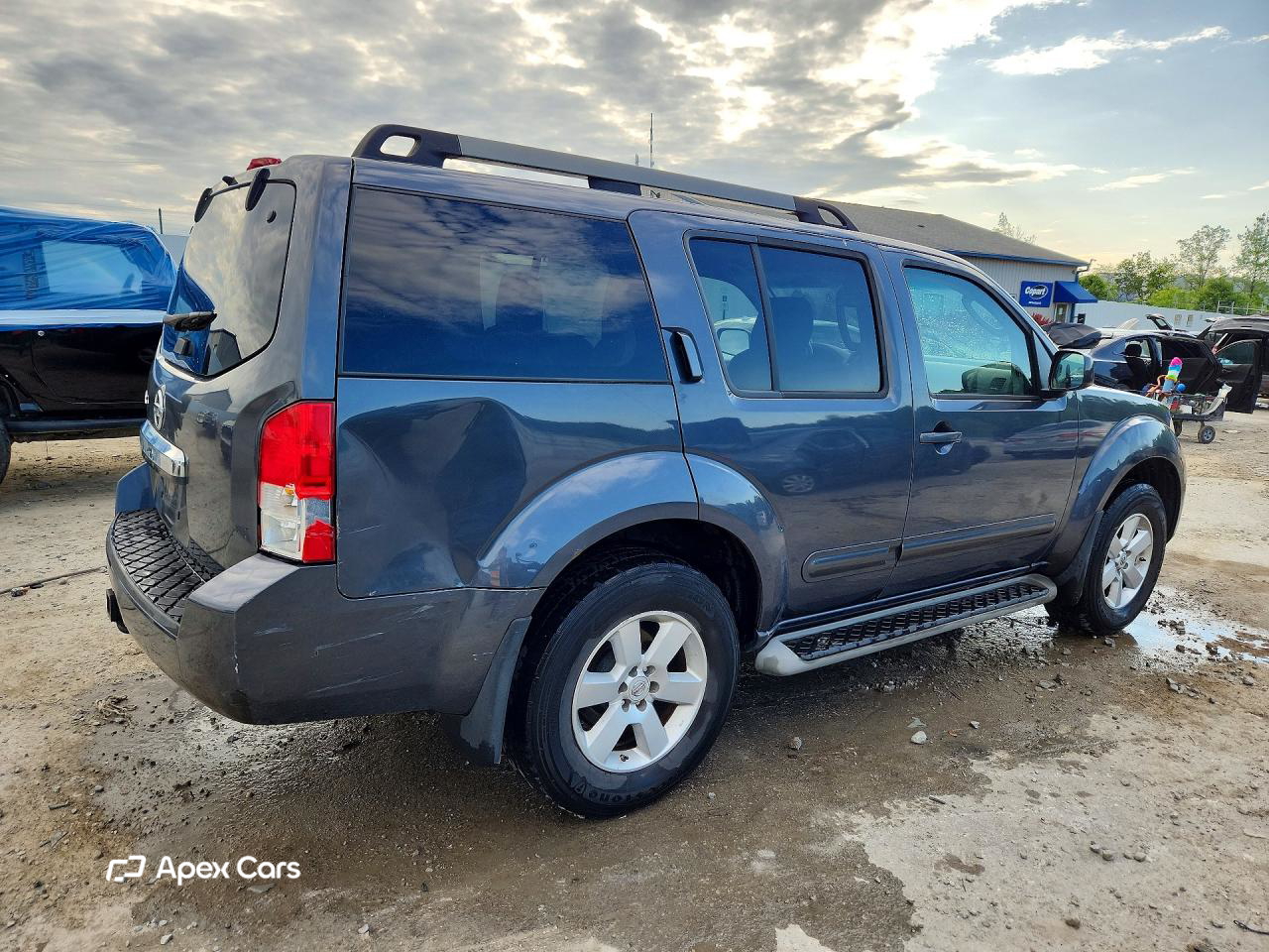 Nissan Pathfinder 2012