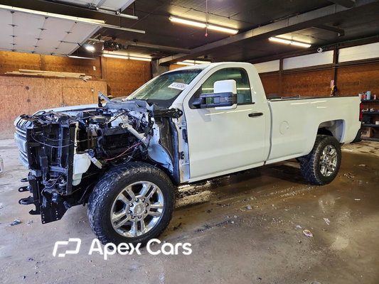 Chevrolet Silverado 2015 - Image 1 of 13