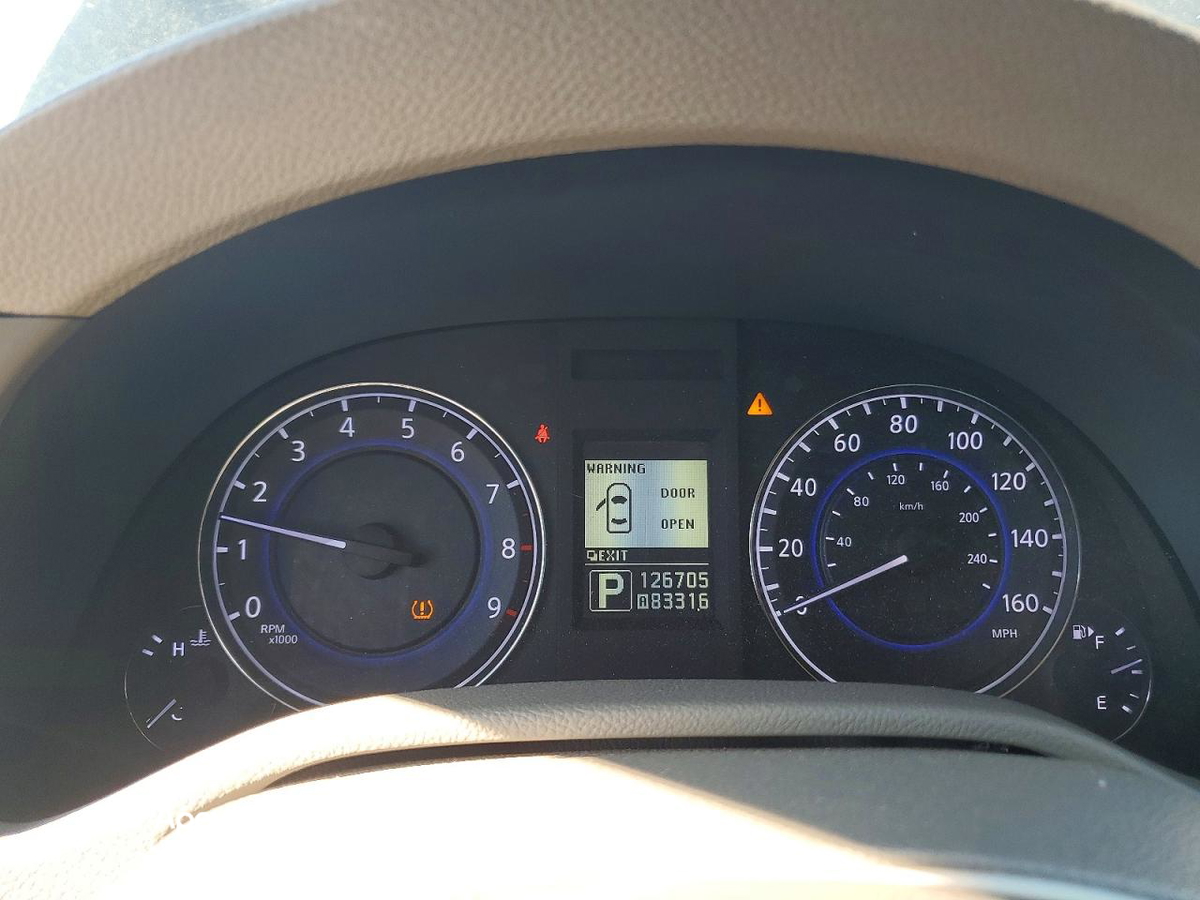 Infiniti G 2012