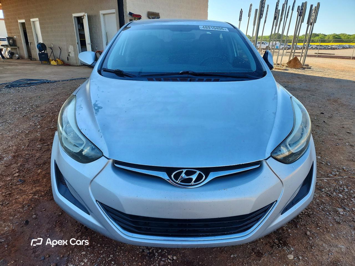 Hyundai Elantra 2016