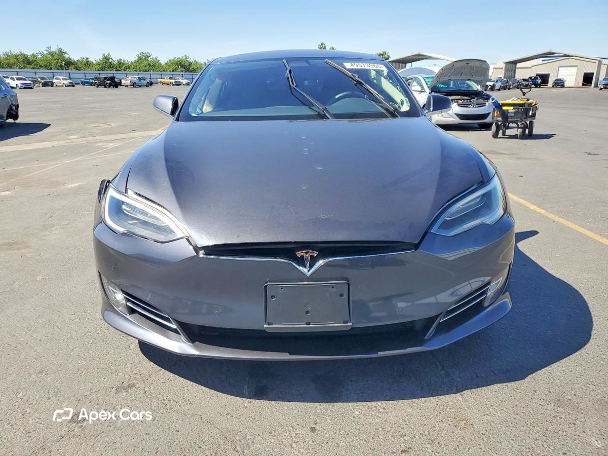 Tesla Model S 2017
