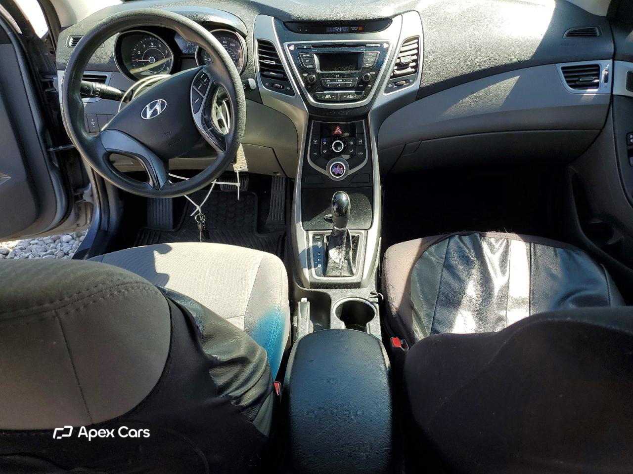 Hyundai Elantra 2016