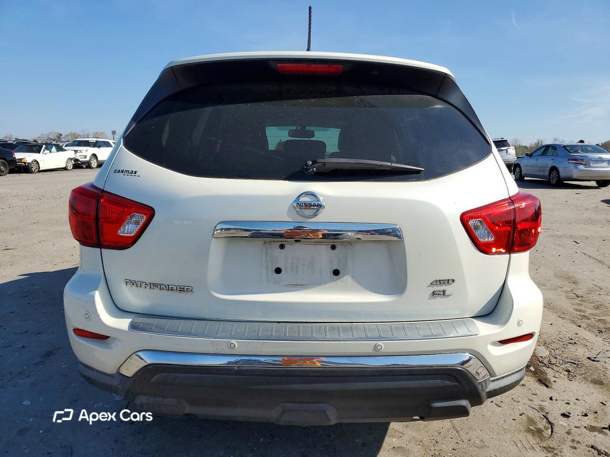 Nissan Pathfinder 2017