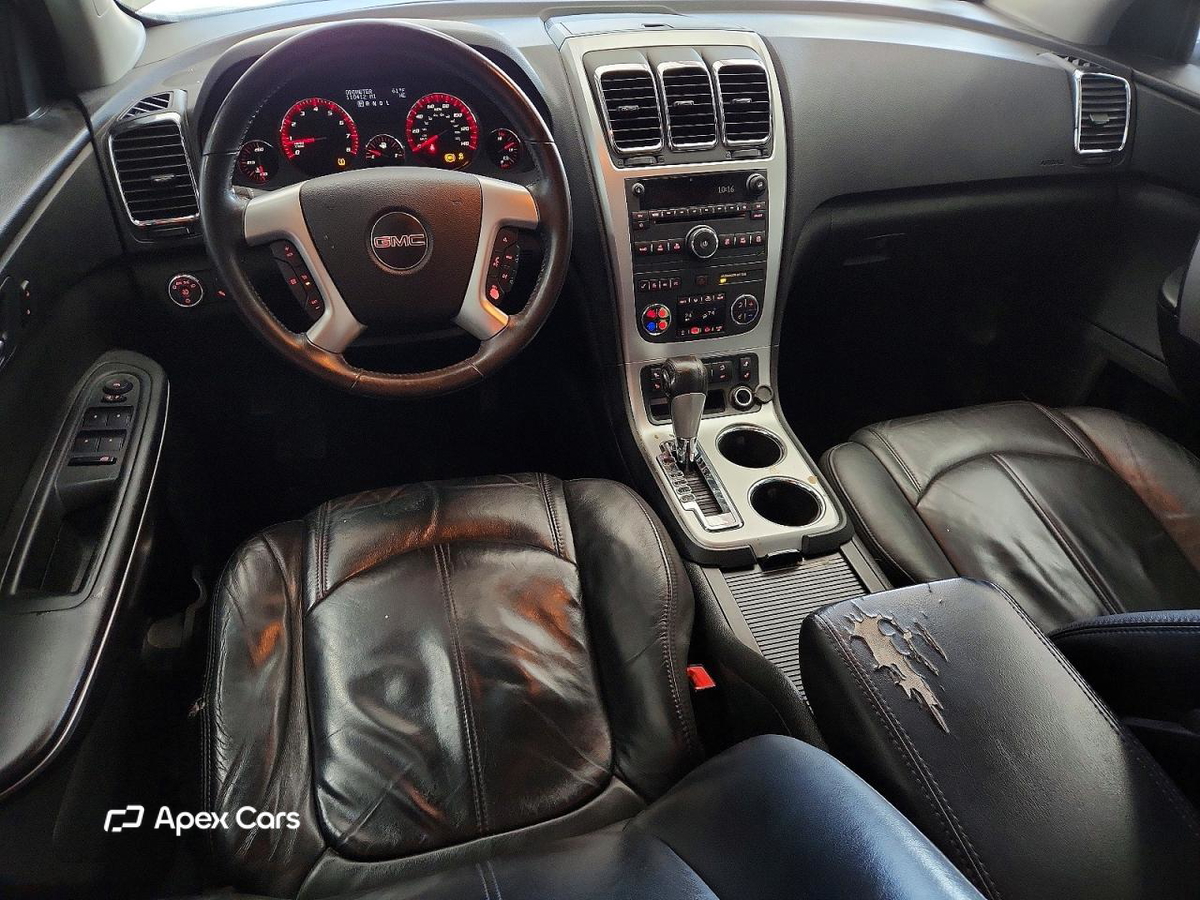 GMC Acadia 2011