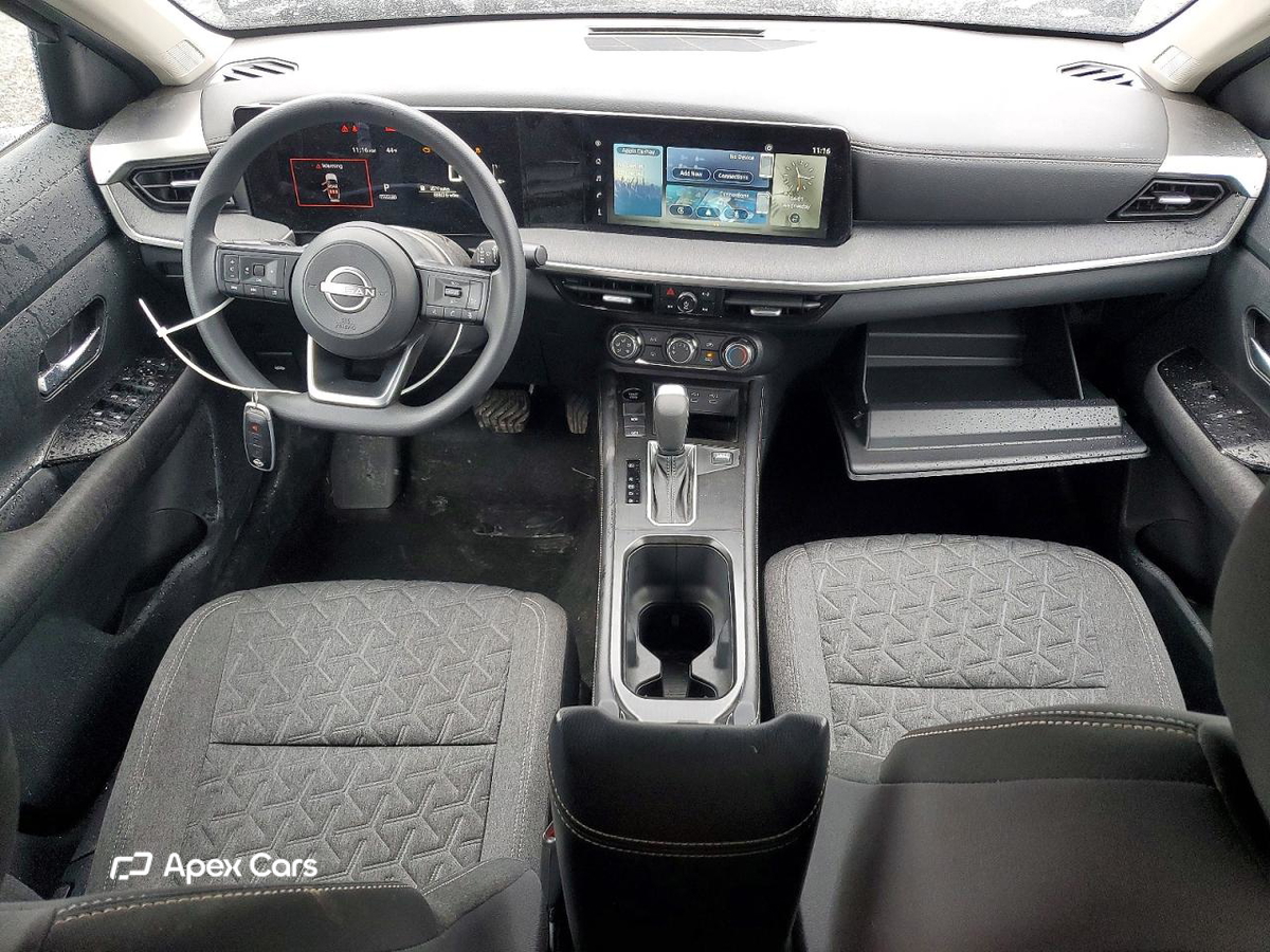 Nissan Kicks 2025