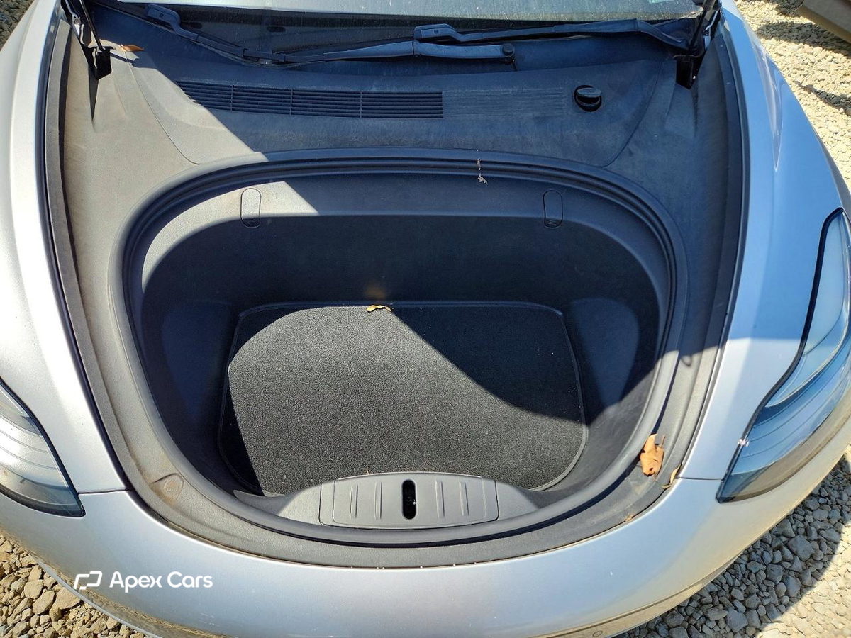 Tesla Model 3 2018