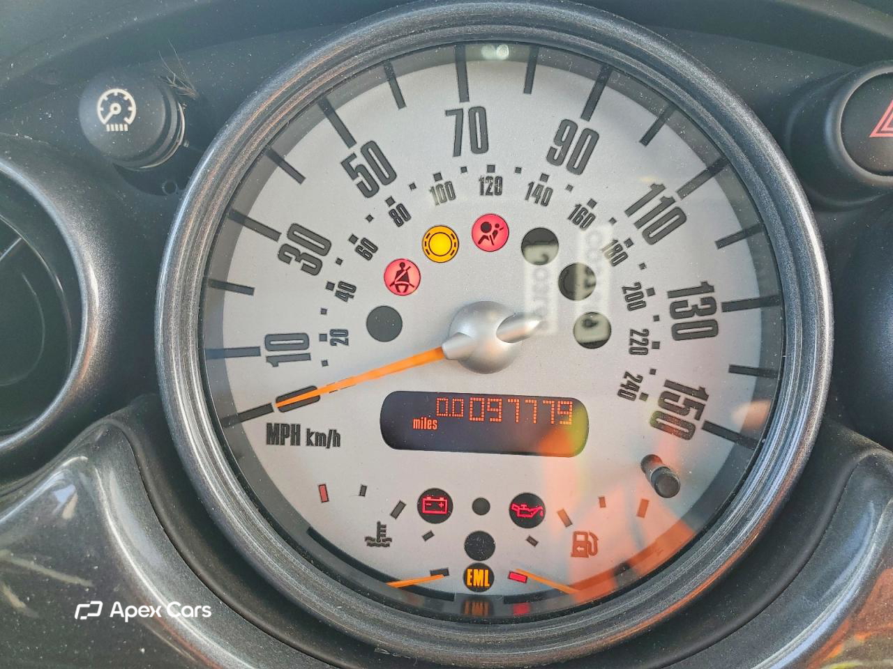 MINI Cooper 2004