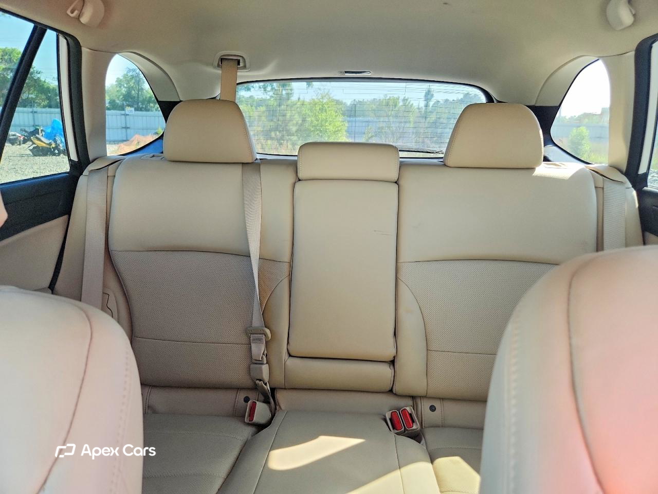Subaru Outback 2016