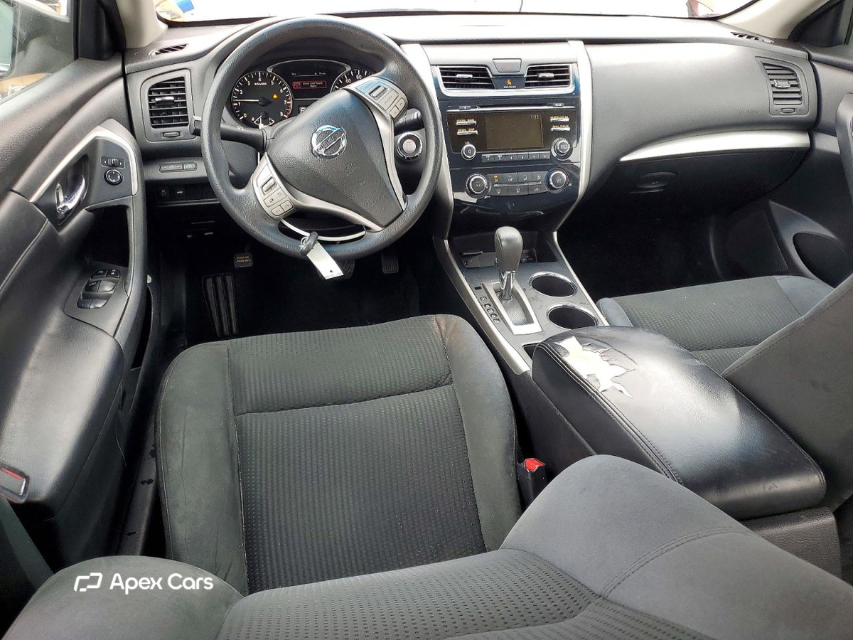 Nissan Altima 2015