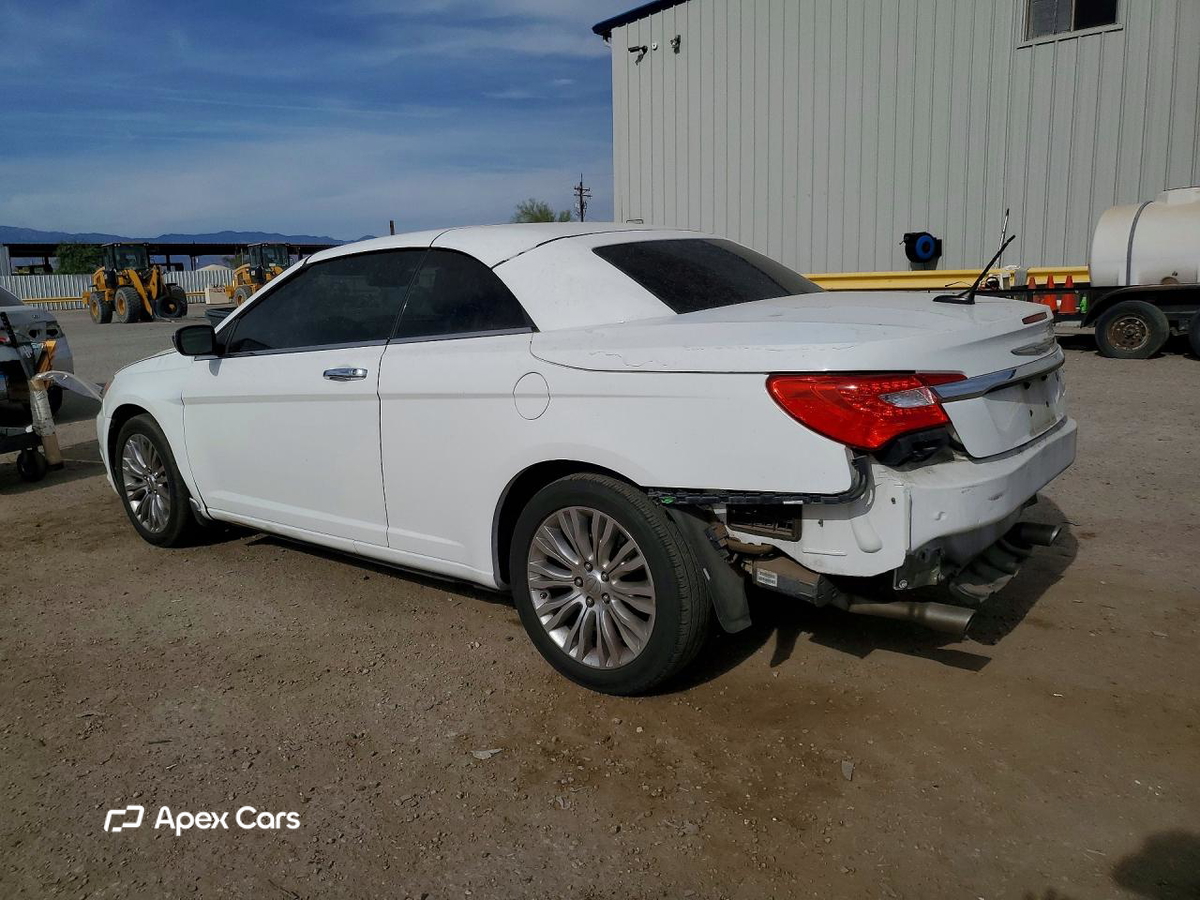 Chrysler 200 2012