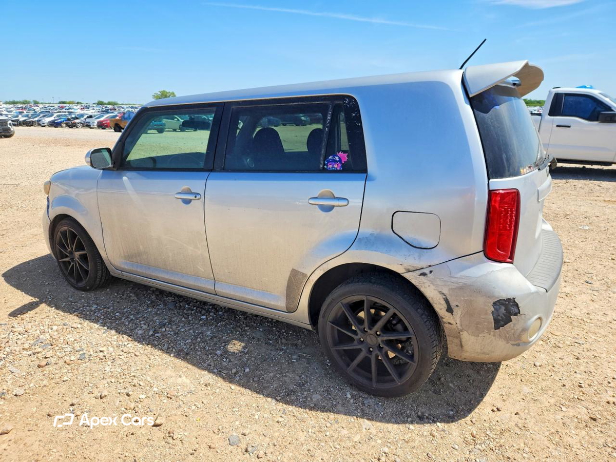 Scion xB 2010