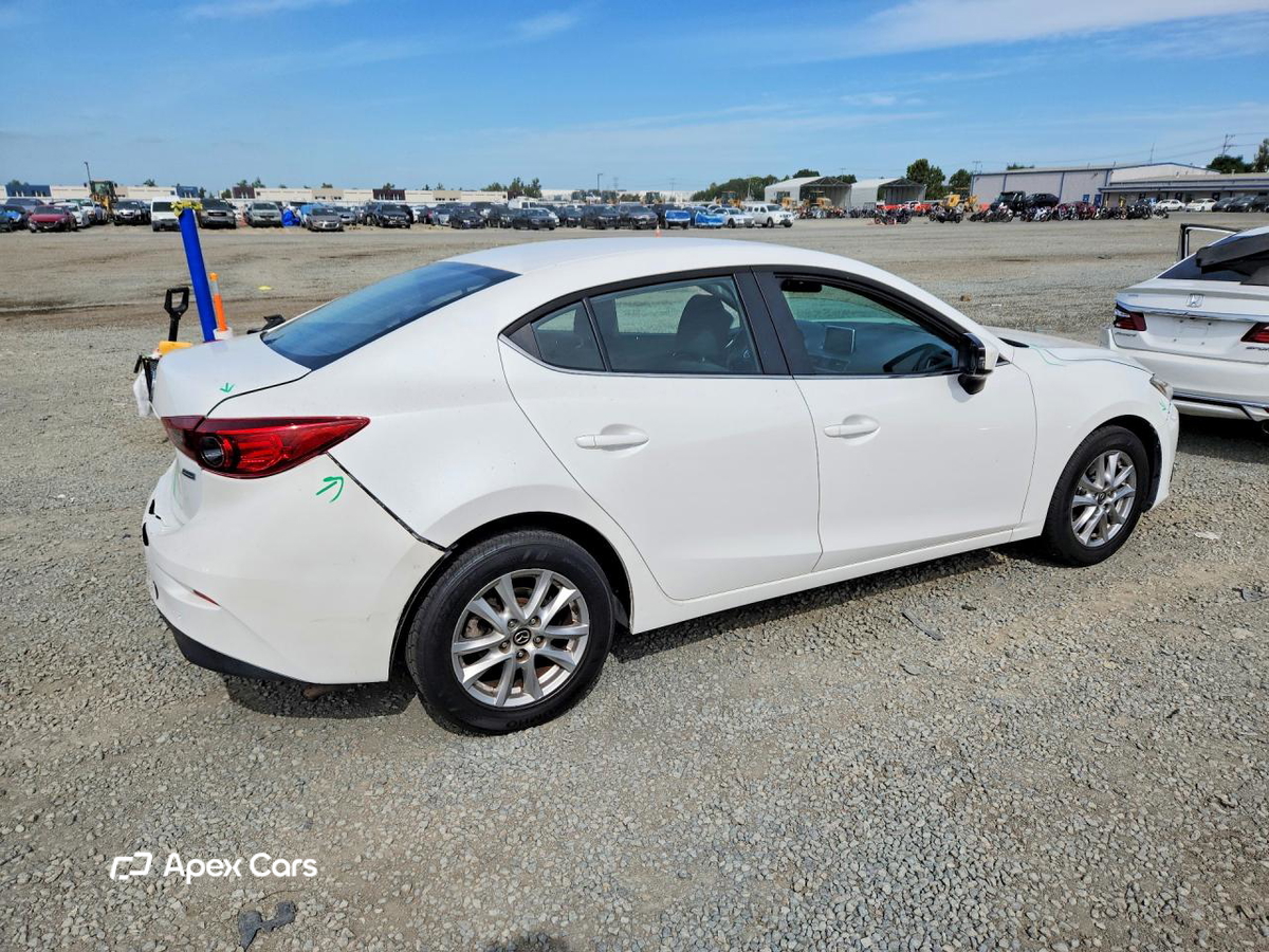 Mazda 3 2016
