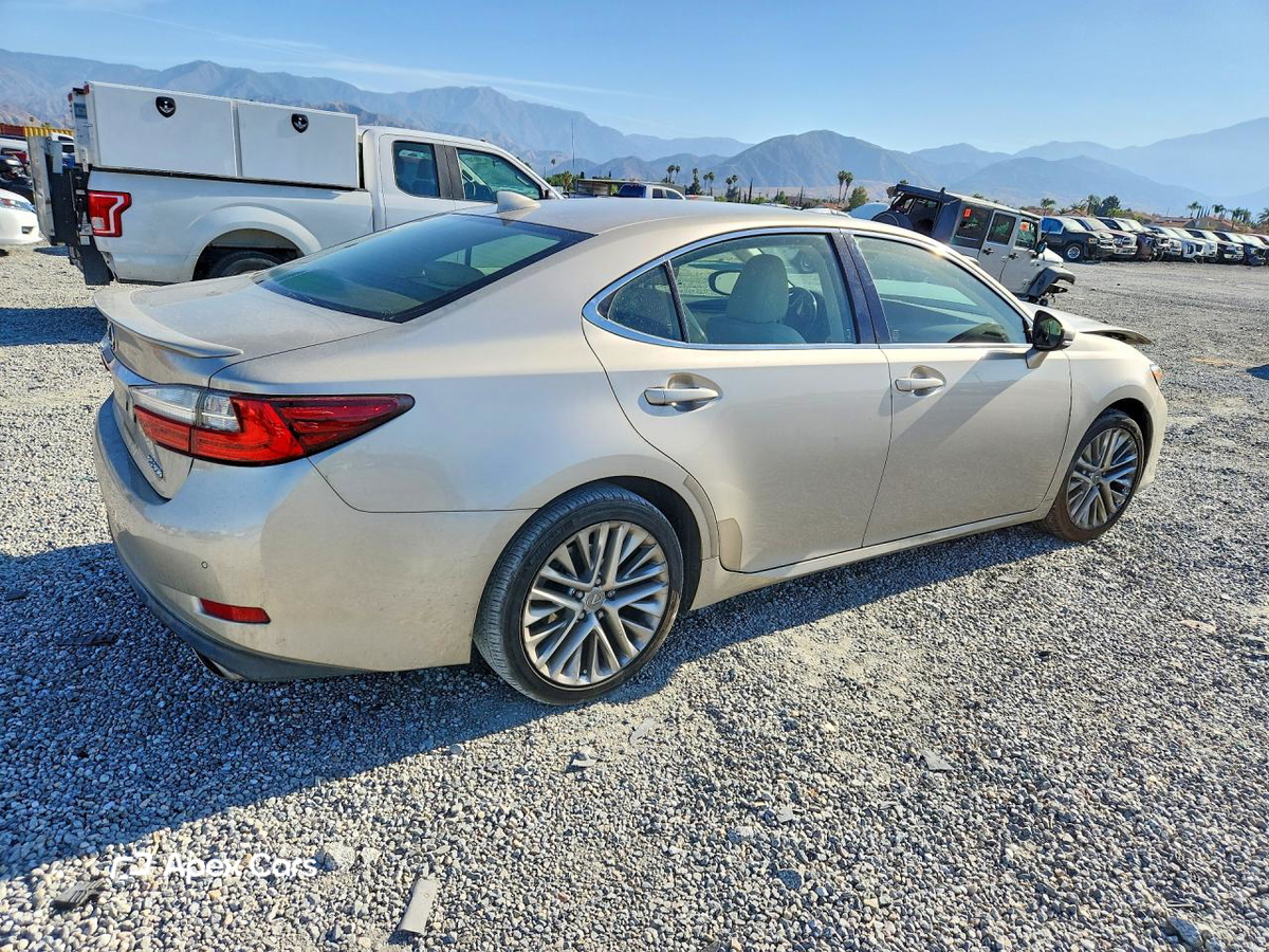 Lexus ES 2016