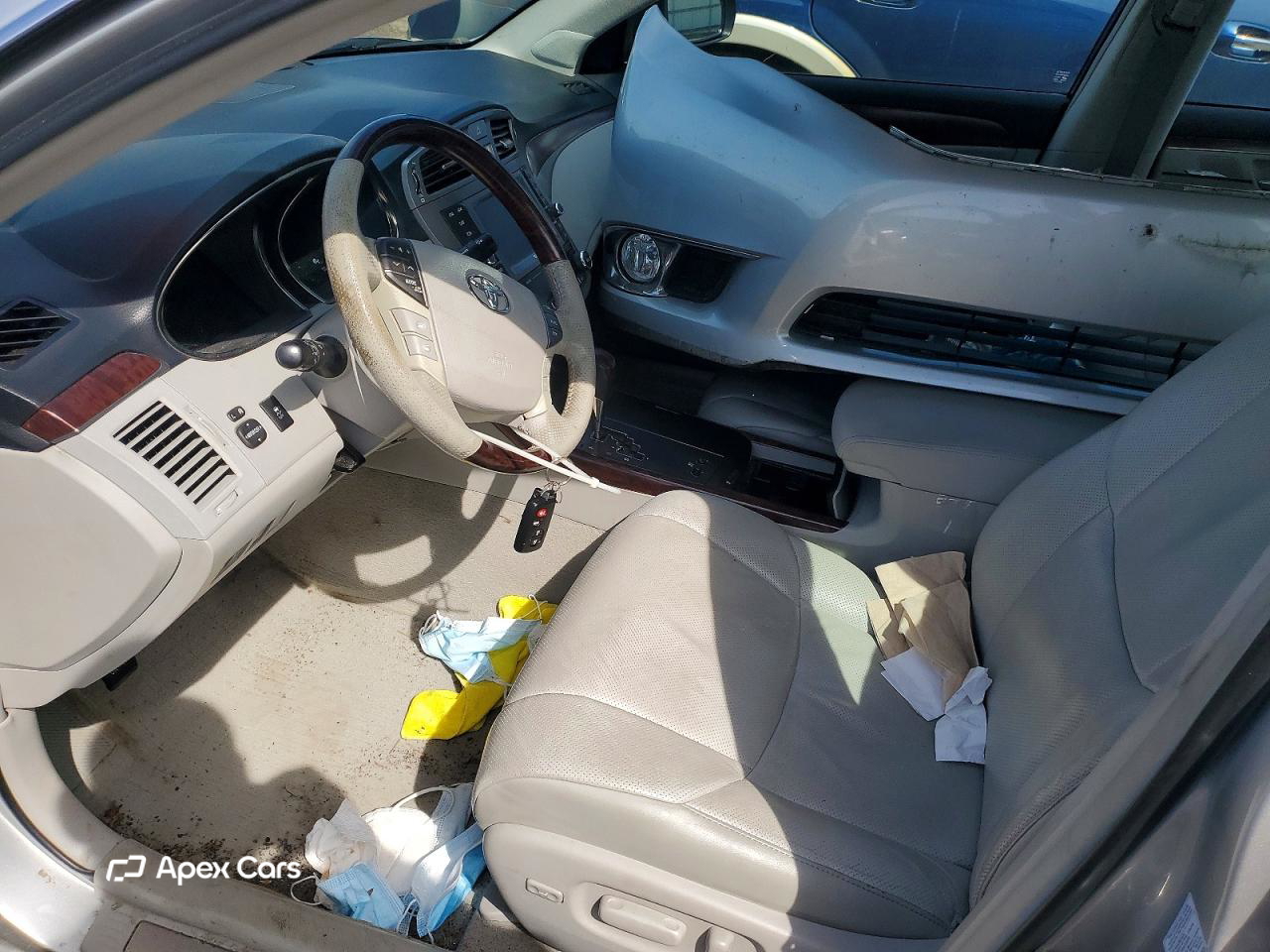 Toyota Avalon 2012