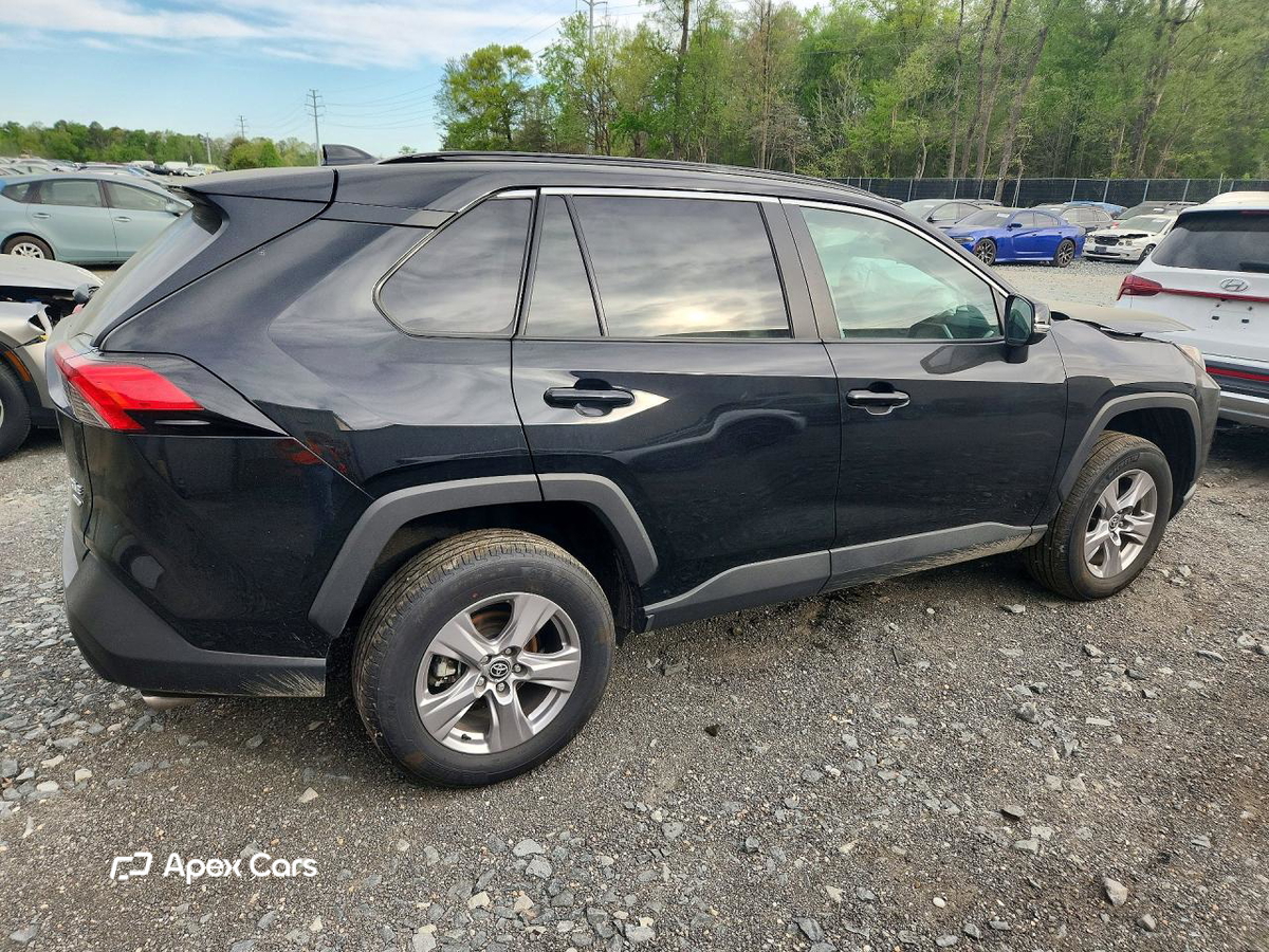 Toyota RAV 4 2025