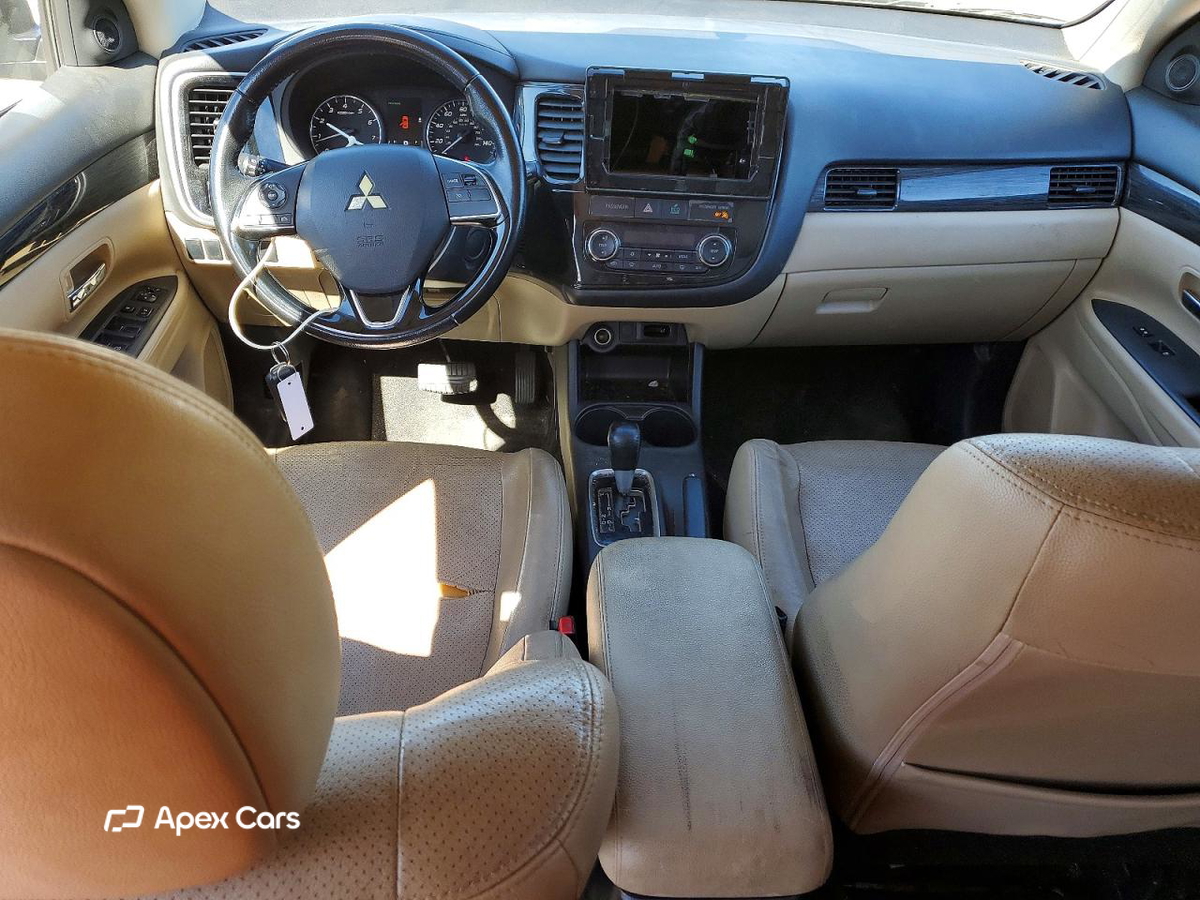 Mitsubishi Outlander 2016