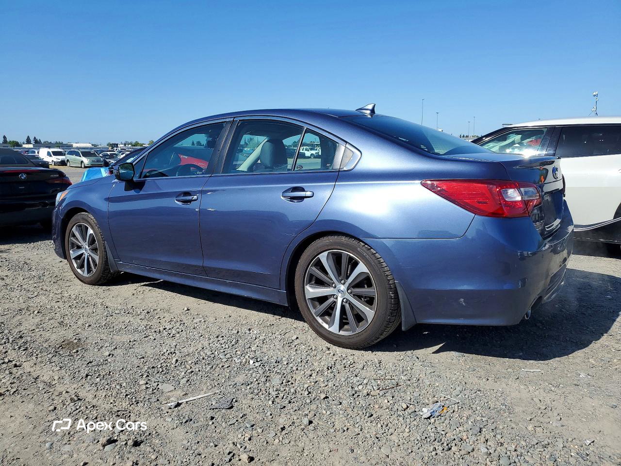 Subaru Legacy 2017