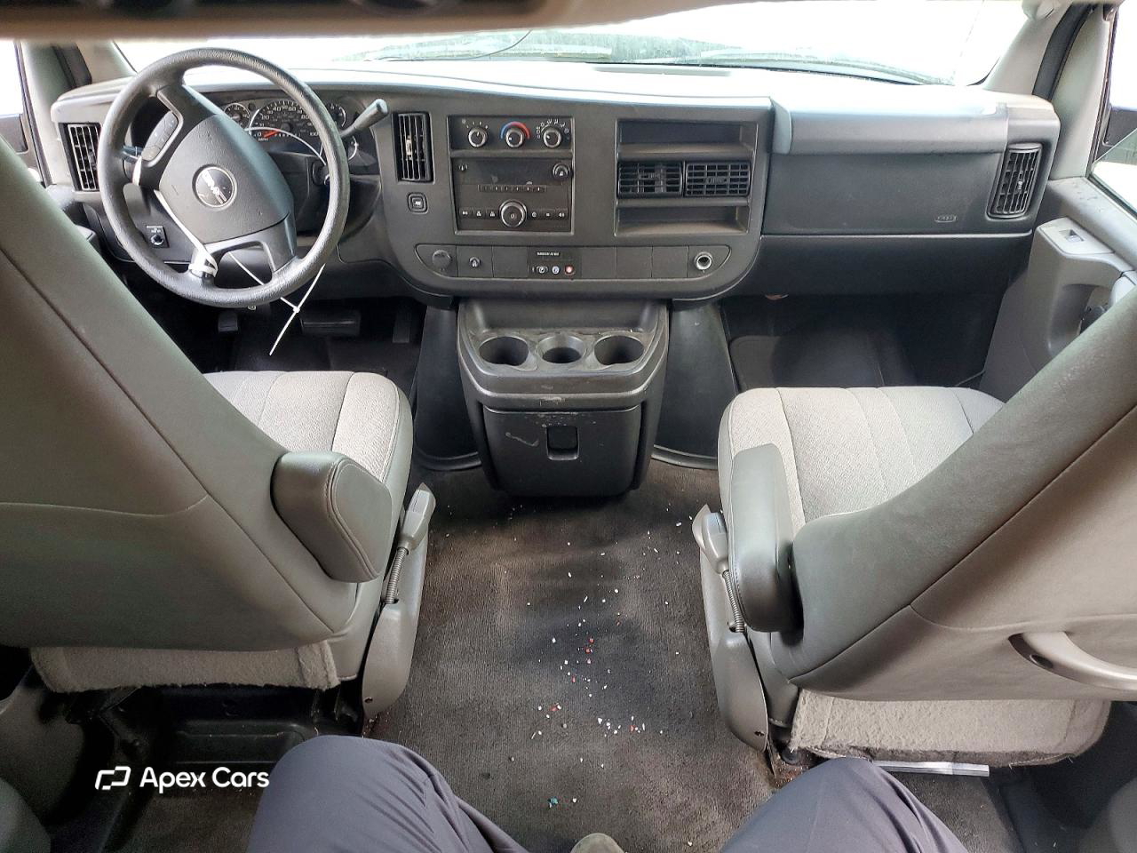 GMC Savana 2012