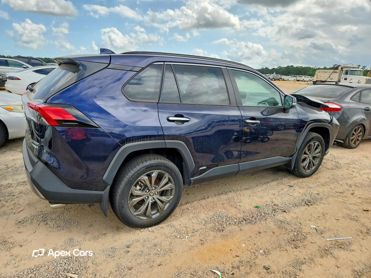 Toyota RAV 4 2024