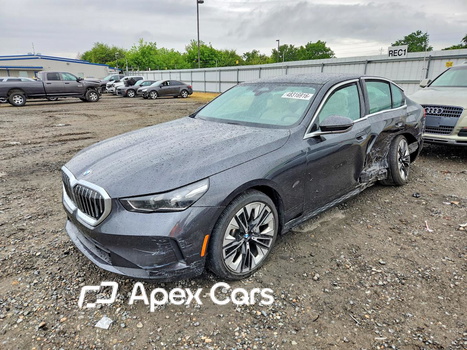 BMW Series 5 2024 - Image 1 of 12
