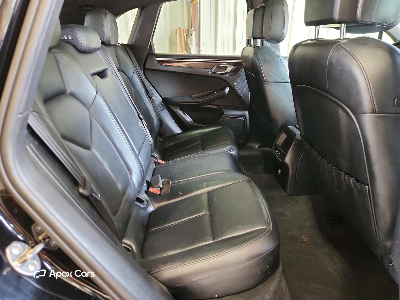 Porsche Macan 2015