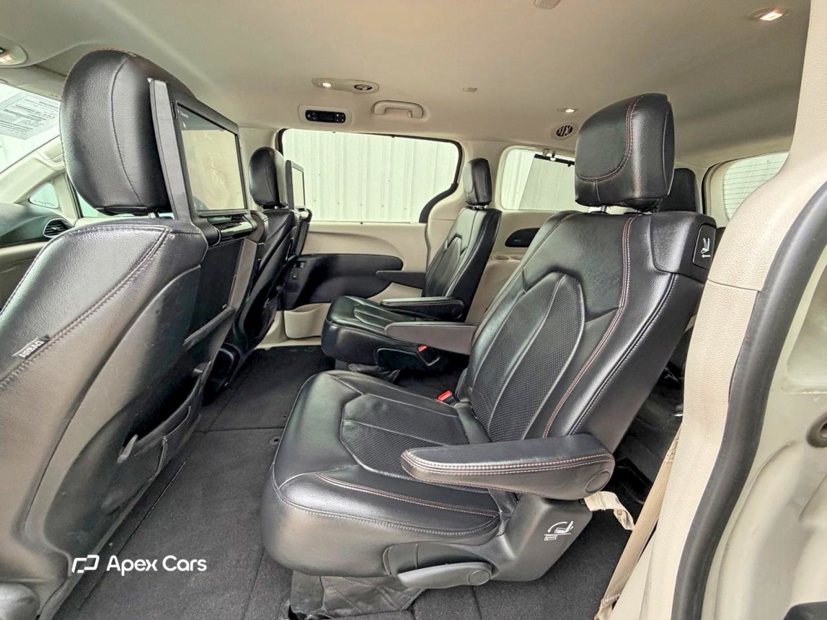 Chrysler Pacifica 2017