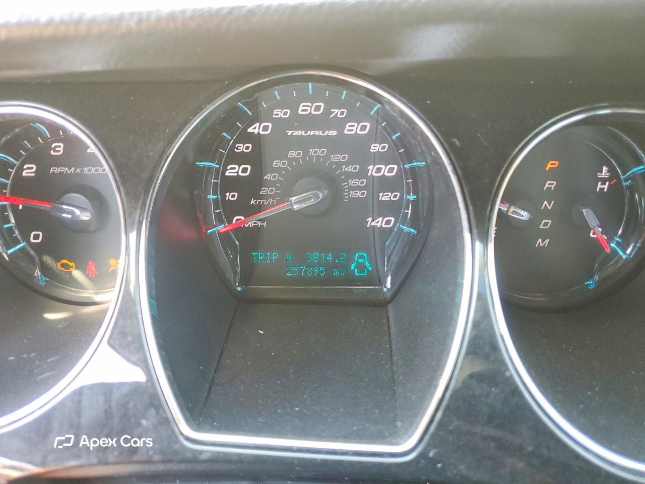 Ford Taurus 2010