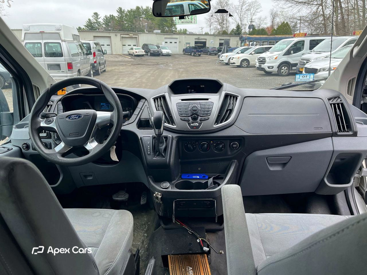 Ford Transit 2017