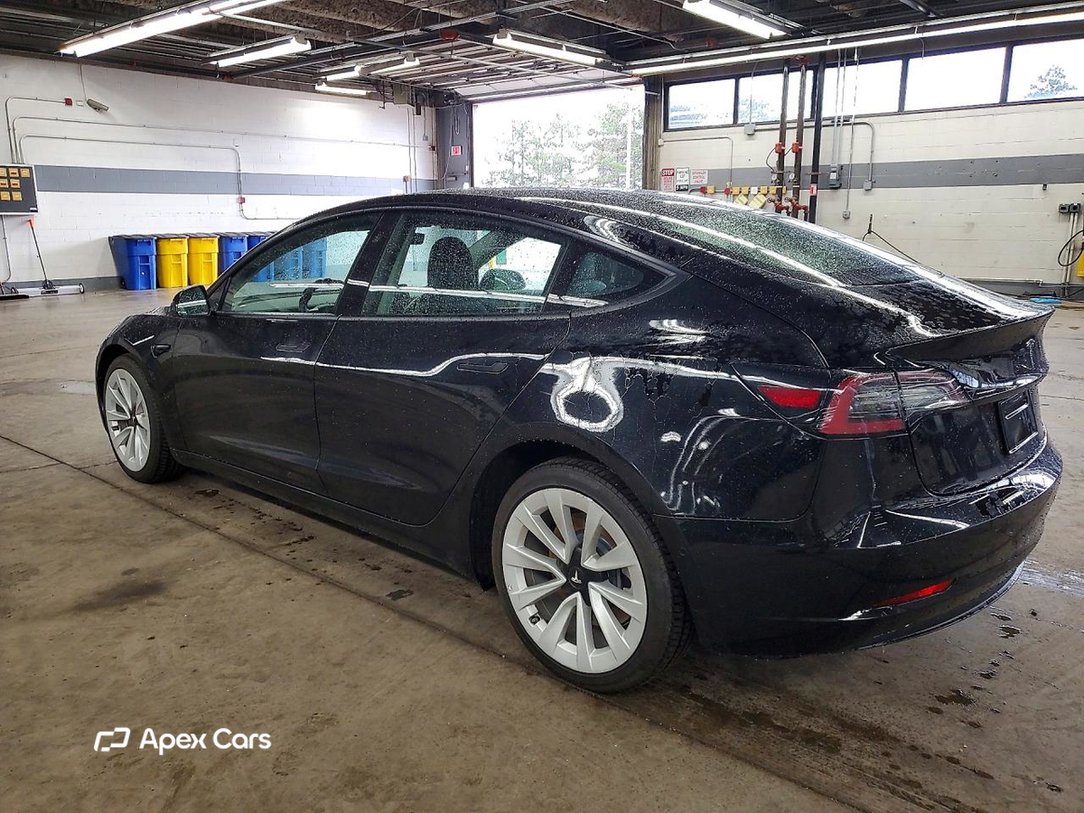 Tesla Model 3 2022
