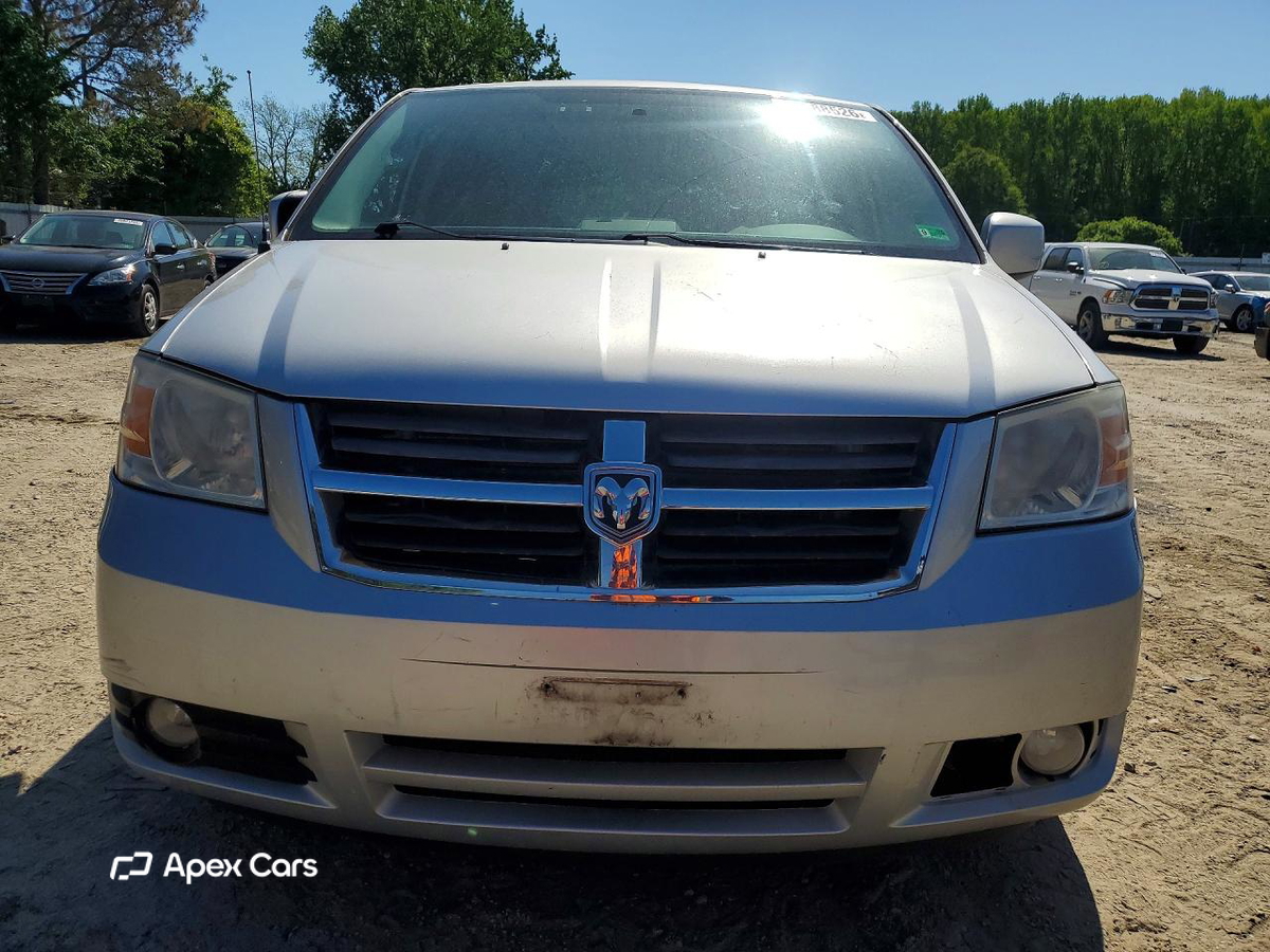 Dodge Caravan 2010