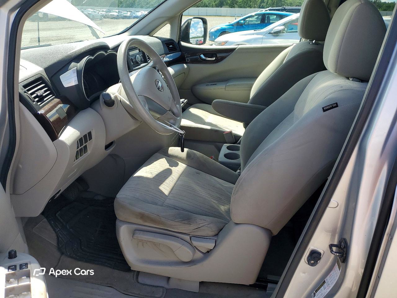 Nissan Quest 2012