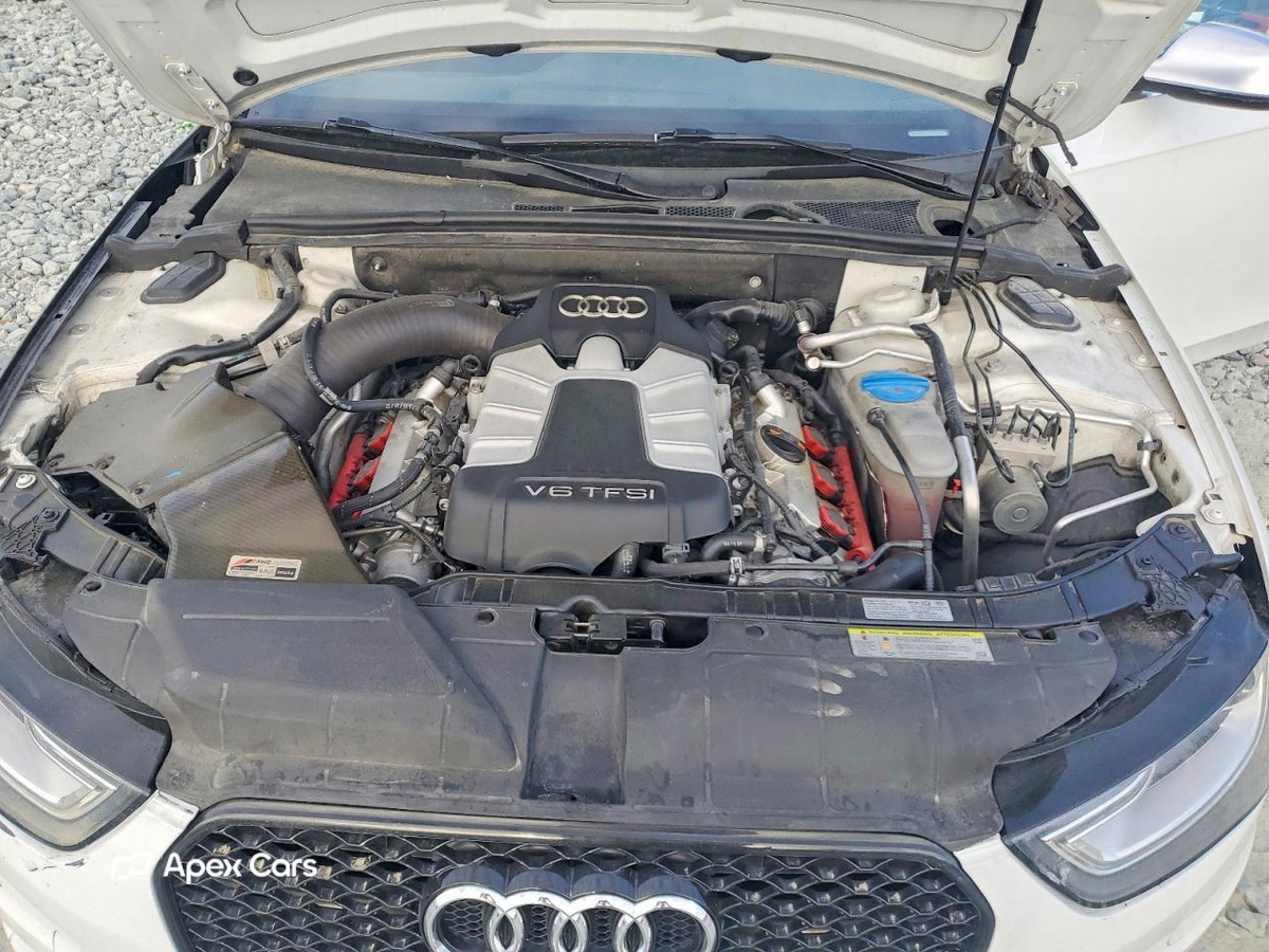 Audi RS4 2013