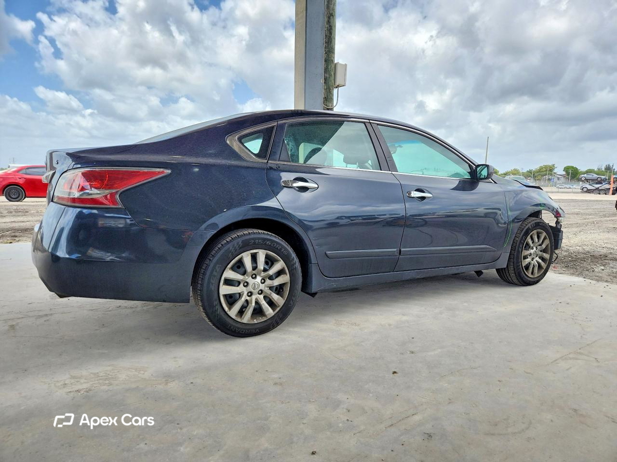 Nissan Altima 2014