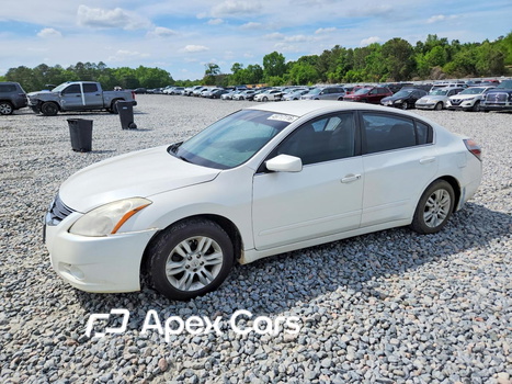 Nissan Altima 2012 - Image 1 of 13