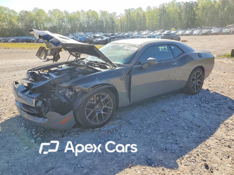 Dodge Challenger 2018 - Image 1 of 13
