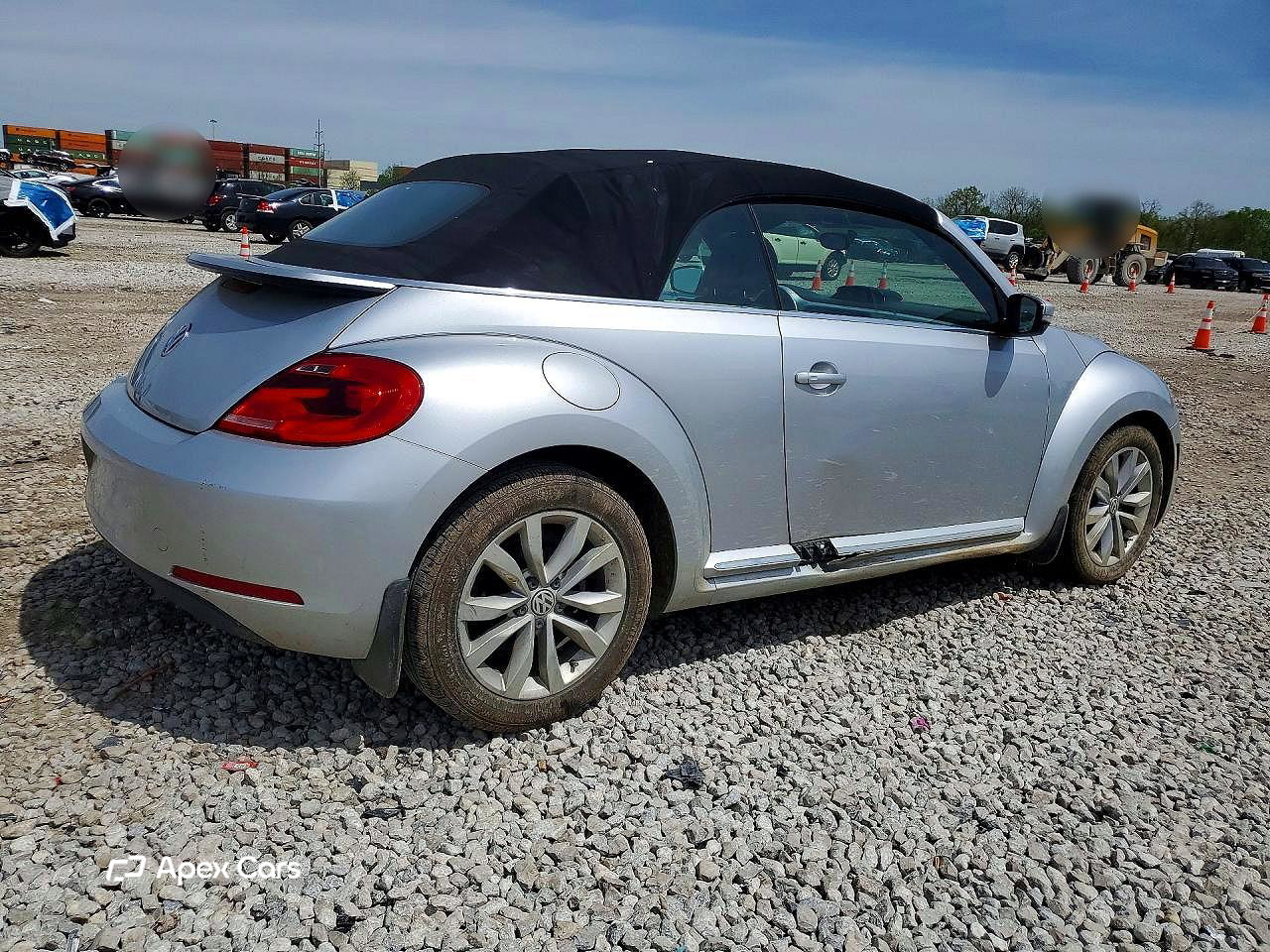 Volkswagen Beetle 2014
