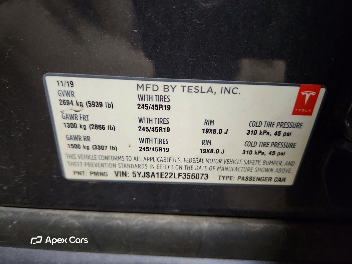 Tesla Model S 2020