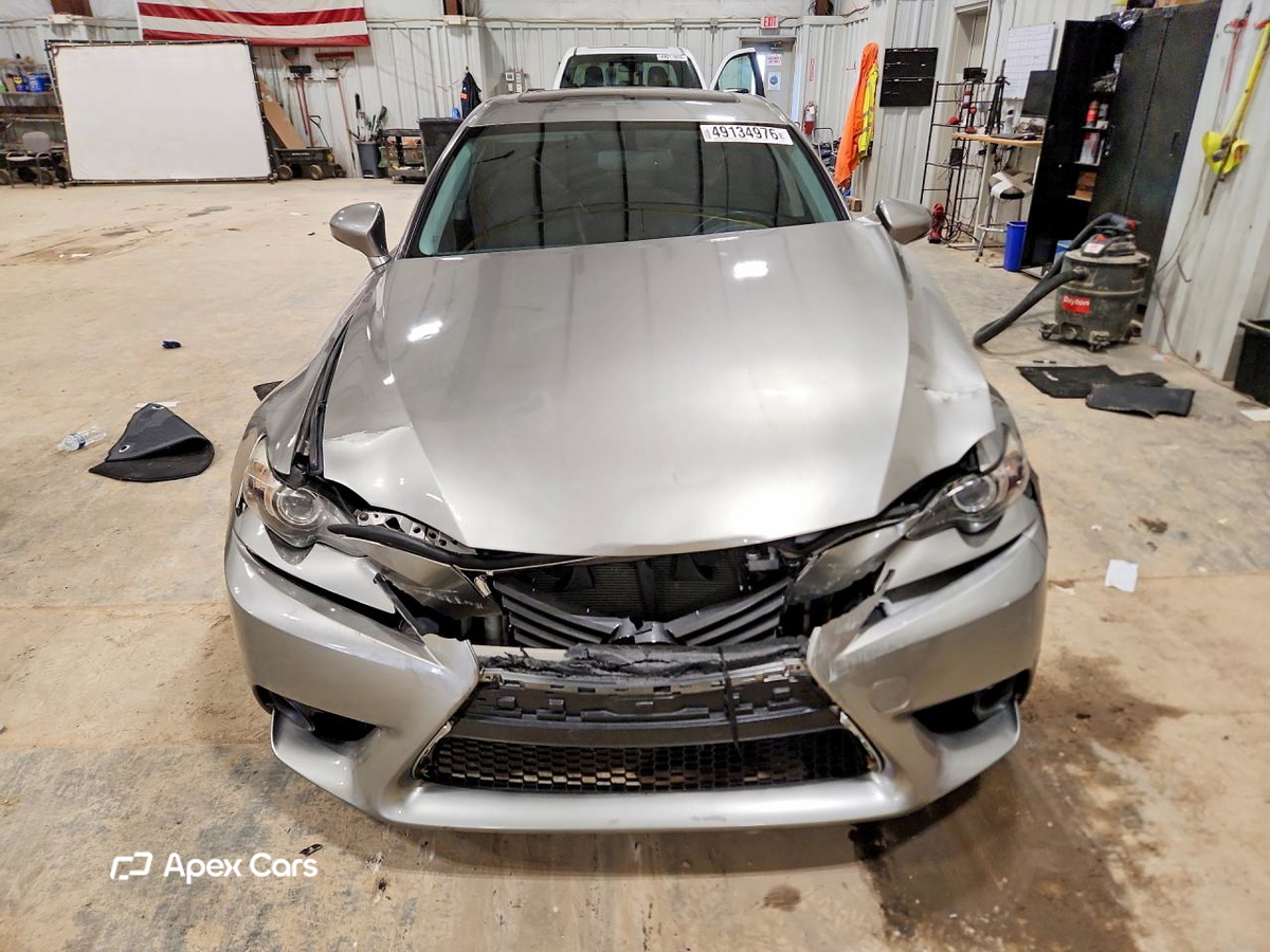 Lexus IS 2016