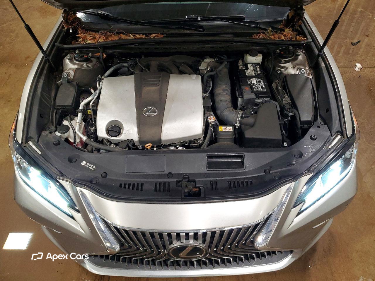 Lexus ES 2020