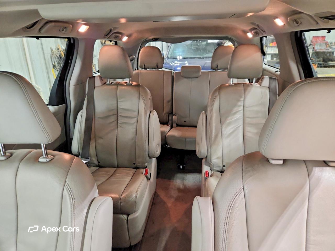 Toyota Sienna 2014