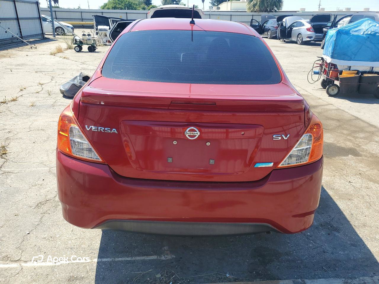 Nissan Versa 2015