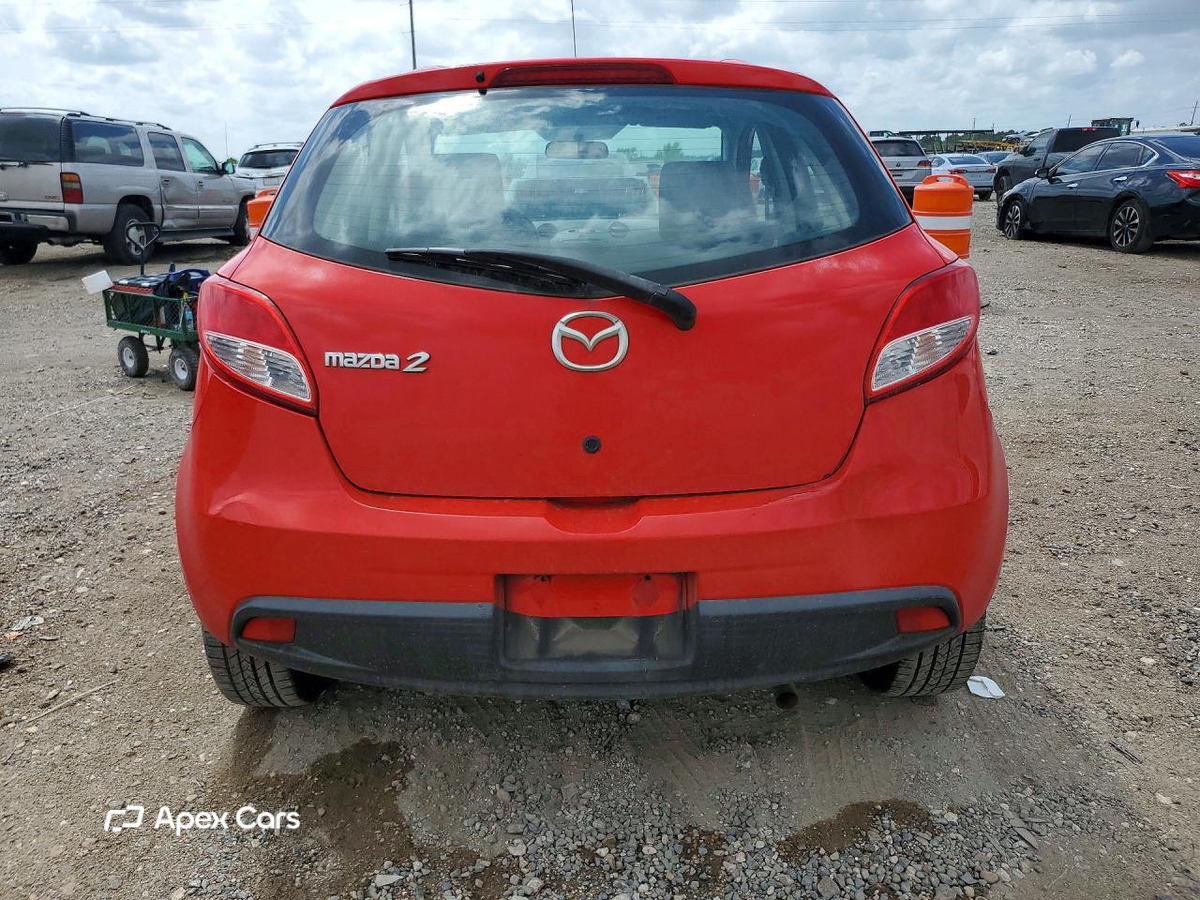Mazda 2 2012