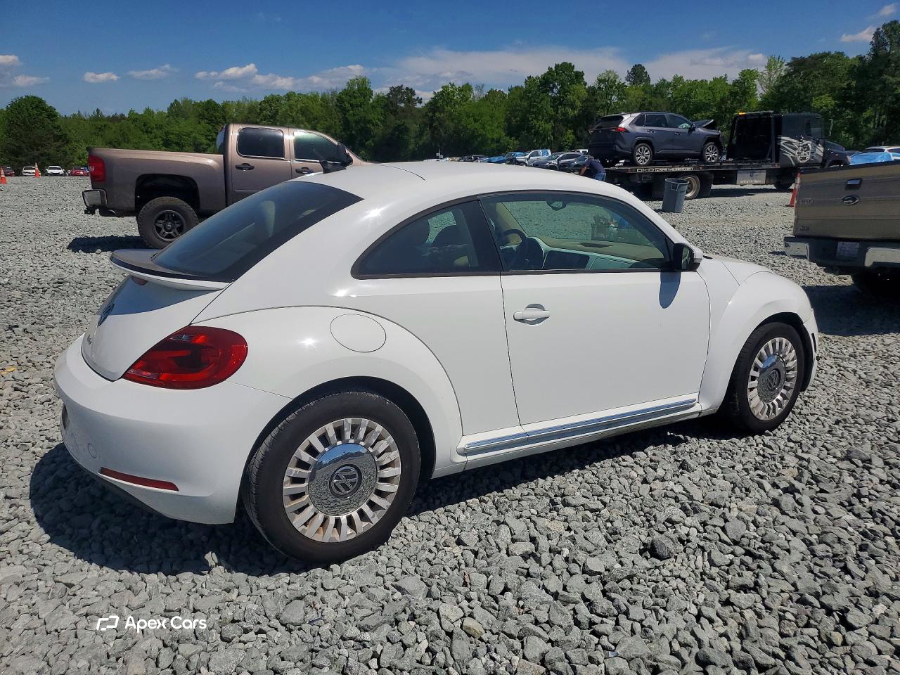Volkswagen Beetle 2016