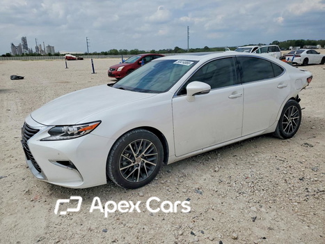 Lexus ES 2018 - Image 1 of 12