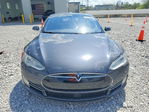 Tesla Model S 2015