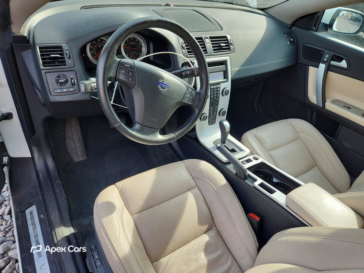 Volvo C70 2011